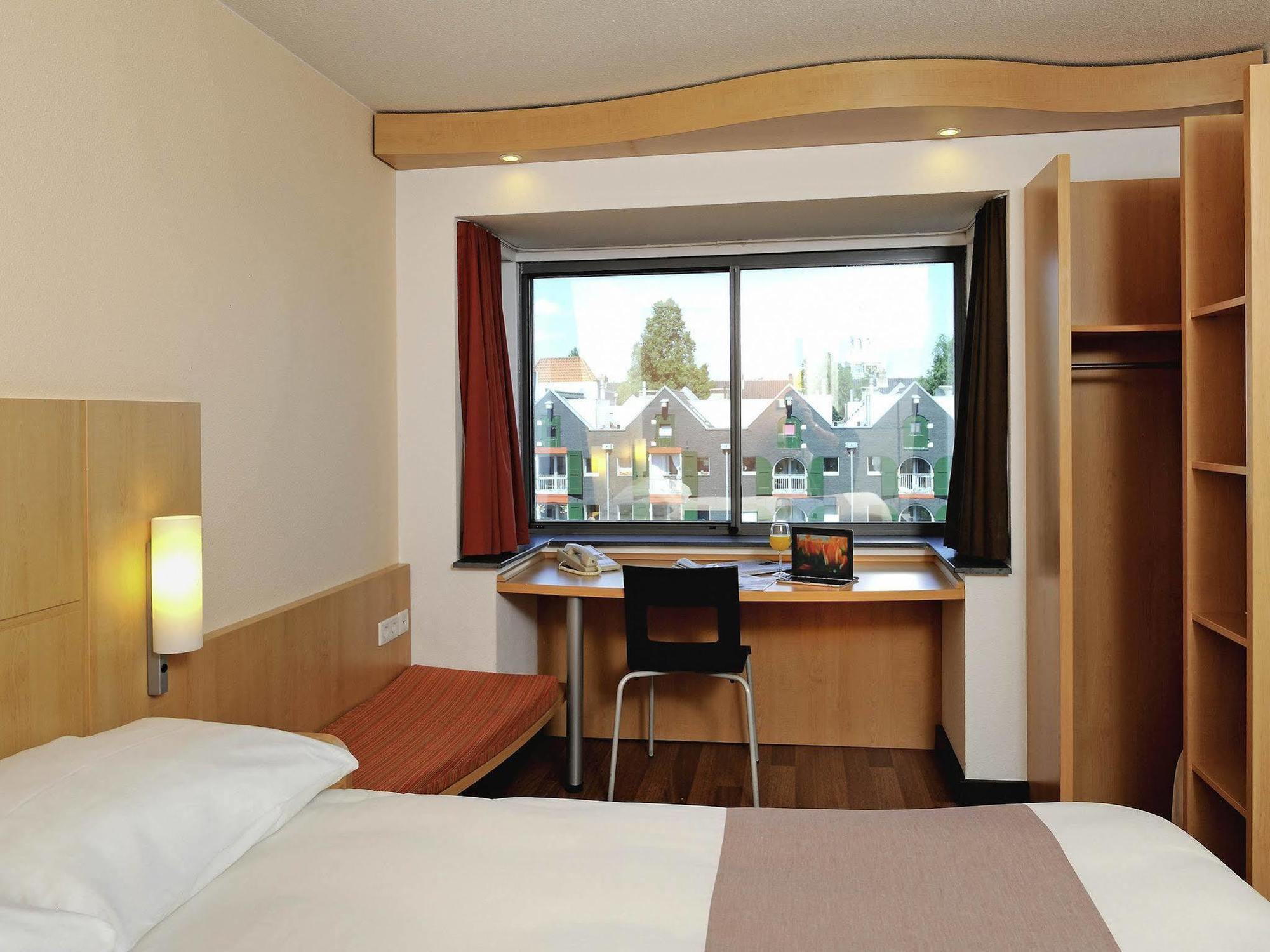 Ibis Amsterdam Centre Stopera Esterno foto